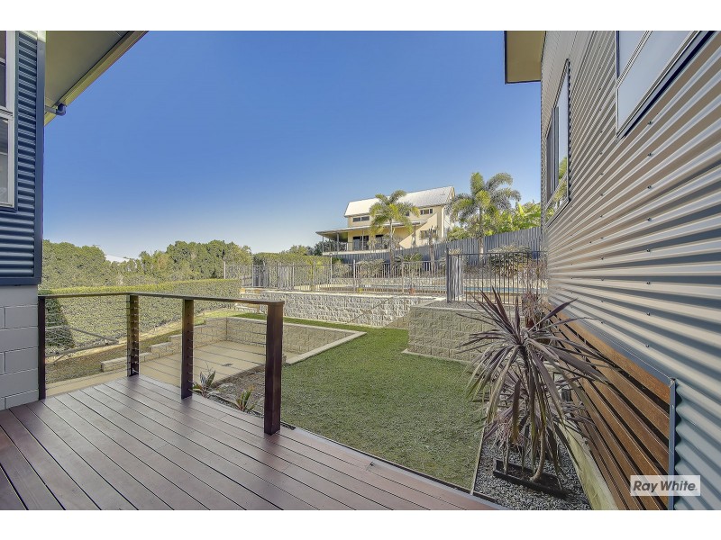 7 Mana Avenue, Pacific Heights QLD 4703