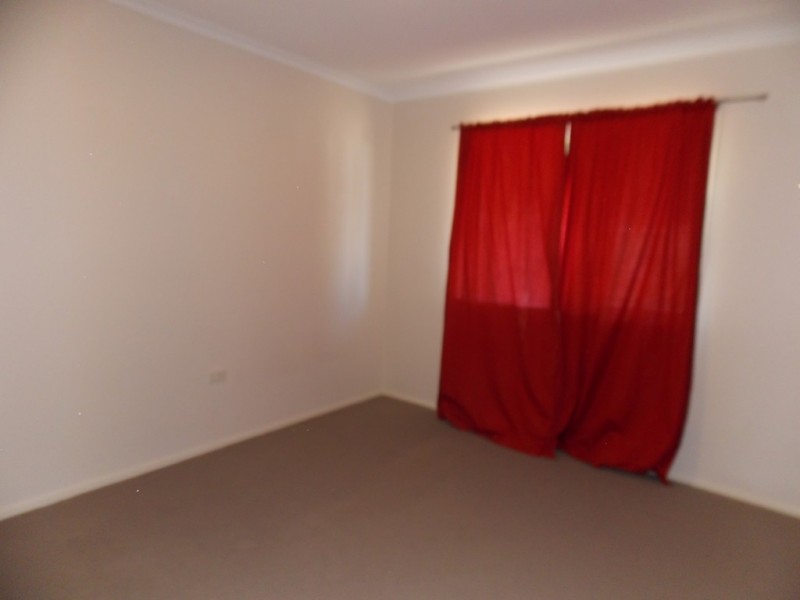 Unit 2, 103 Hartley Street, Zilzie QLD 4710