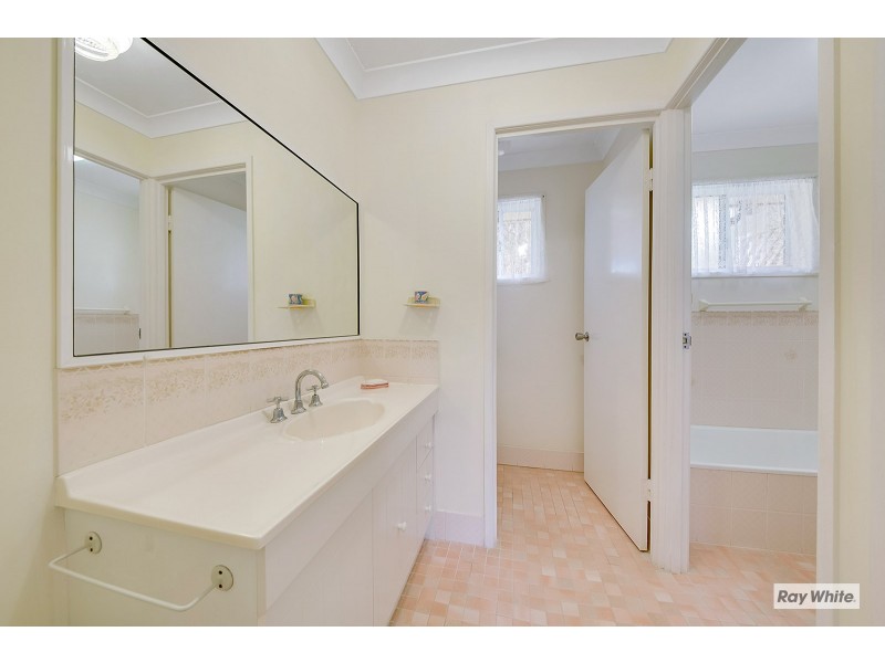 8 Anthea Street, Kinka Beach QLD 4703