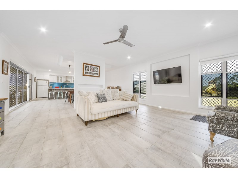 21 Trade Wind Drive, Tanby QLD 4703