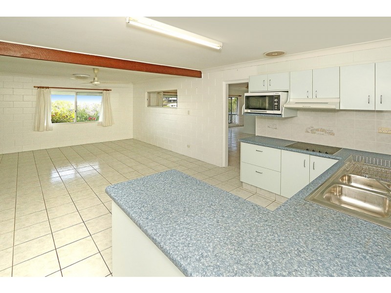 7 Baeckea Place, Taroomball QLD 4703