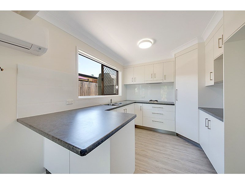 19 Hellas Street, Barlows Hill QLD 4703