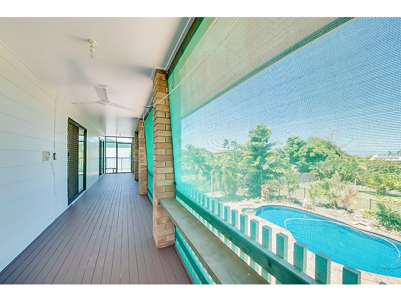 19 Hellas Street, Barlows Hill QLD 4703