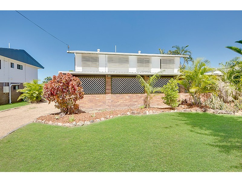 19 Hellas Street, Barlows Hill QLD 4703