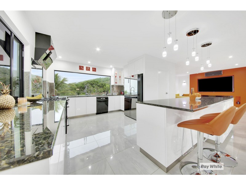 6 Gus Moore Street, Yeppoon QLD 4703