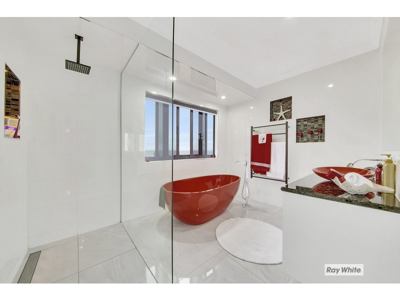 6 Gus Moore Street, Yeppoon QLD 4703