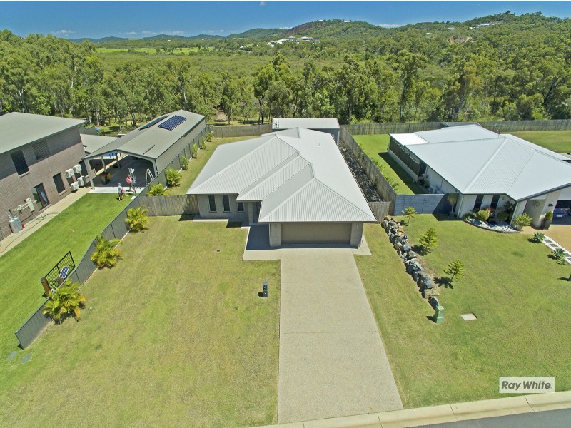 7 Plum Tree Close TENANT APPROVED, Taranganba QLD 4703