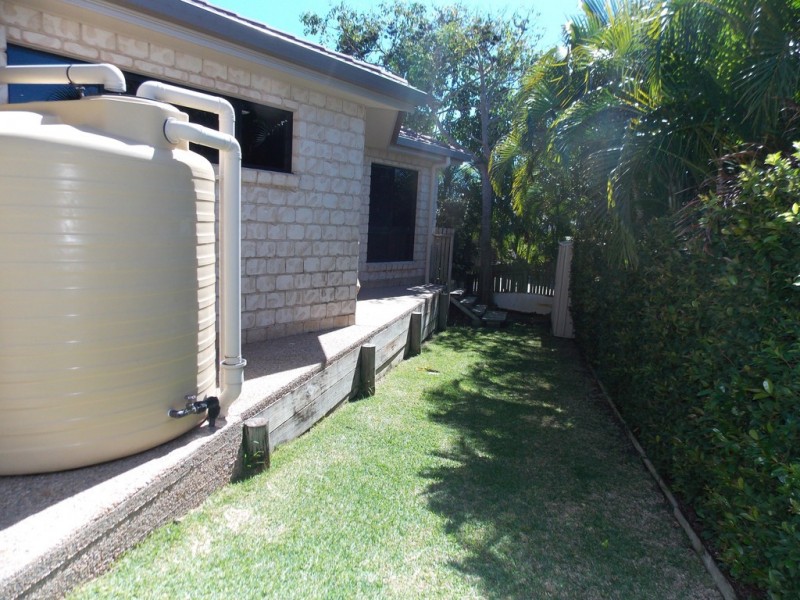 Unit 1, 11 Priors Pocket, Pacific Heights QLD 4703