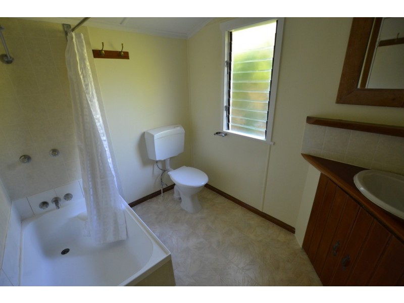 17 Whitman Street, Yeppoon QLD 4703