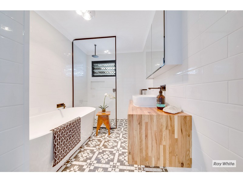 17 Cassia Avenue TENANT APPROVED, Taranganba QLD 4703