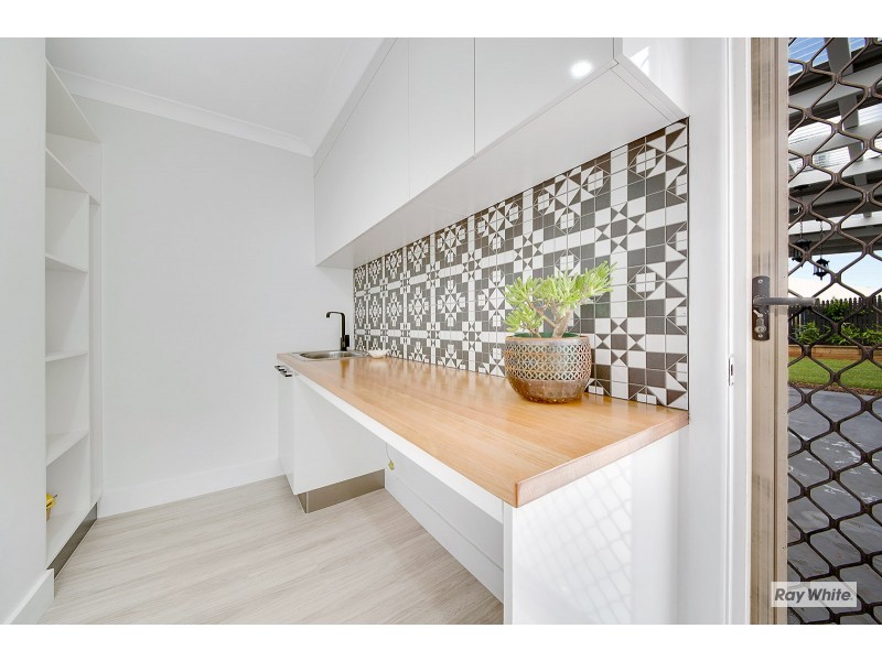 17 Cassia Avenue TENANT APPROVED, Taranganba QLD 4703