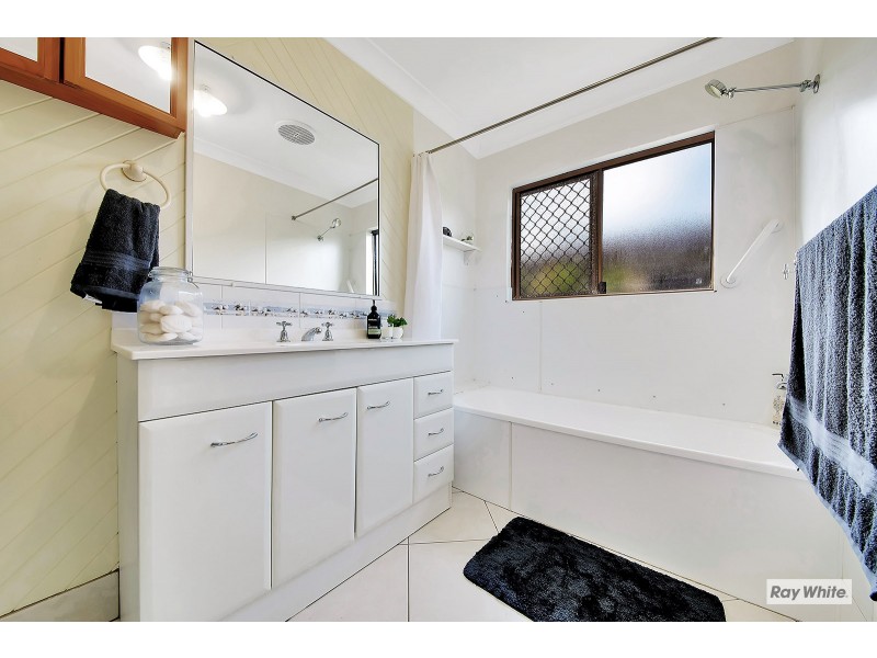 51 Stevenson Street, Barlows Hill QLD 4703