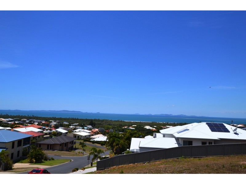 21 Mana Avenue, Pacific Heights QLD 4703