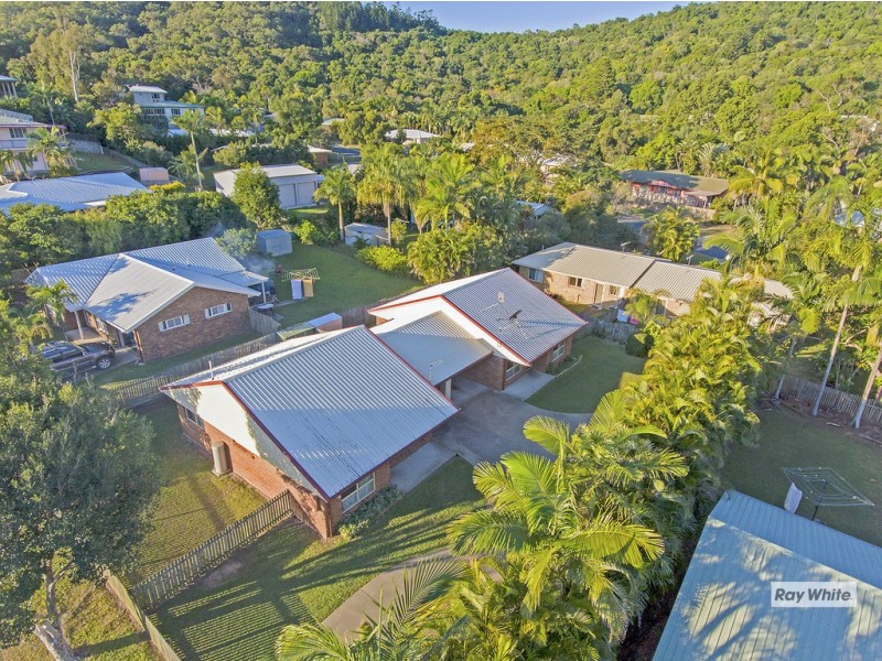 1-2/6 Waringa Place, Yeppoon QLD 4703