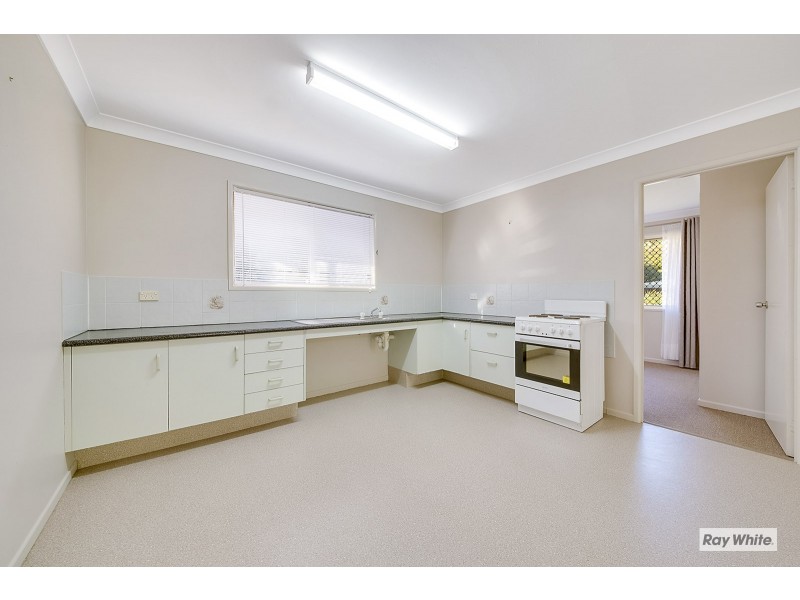 1-2/6 Waringa Place, Yeppoon QLD 4703