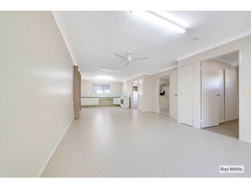 1-2/6 Waringa Place, Yeppoon QLD 4703