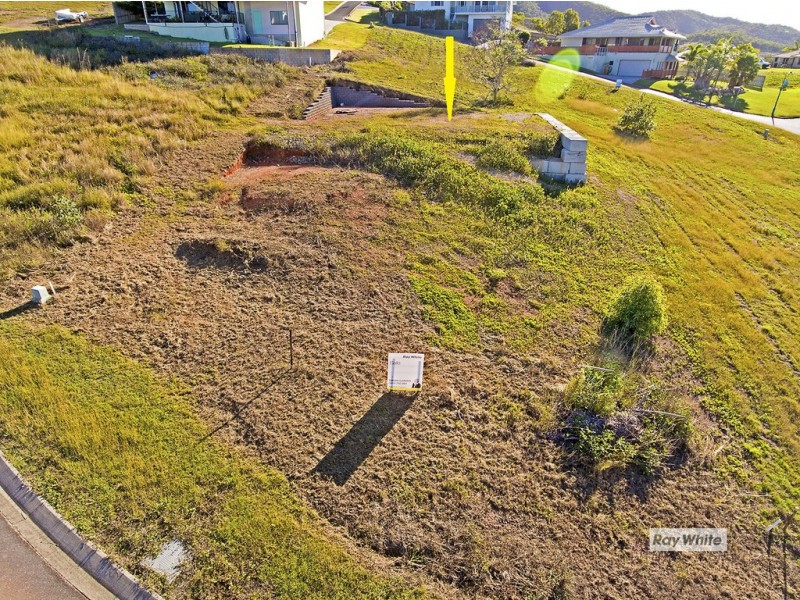 4 Solomon Court, Pacific Heights QLD 4703