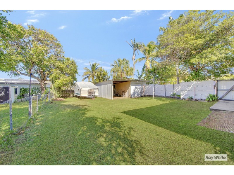 338 Scenic Highway, Rosslyn QLD 4703