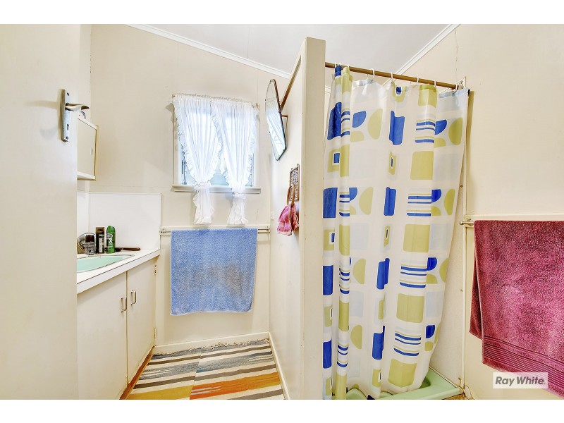 338 Scenic Highway, Rosslyn QLD 4703