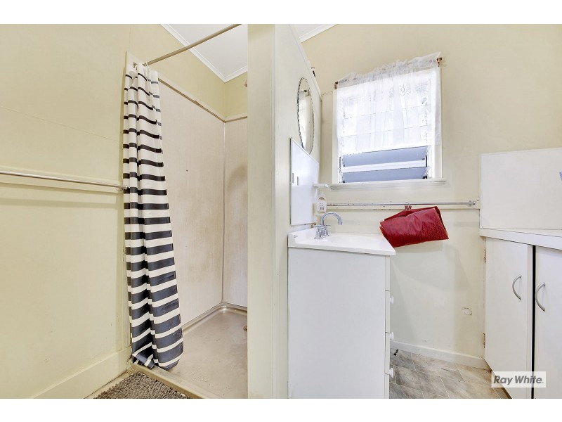 338 Scenic Highway, Rosslyn QLD 4703