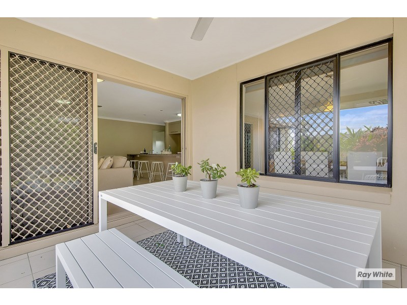 8 Nautilus Street, Taroomball QLD 4703