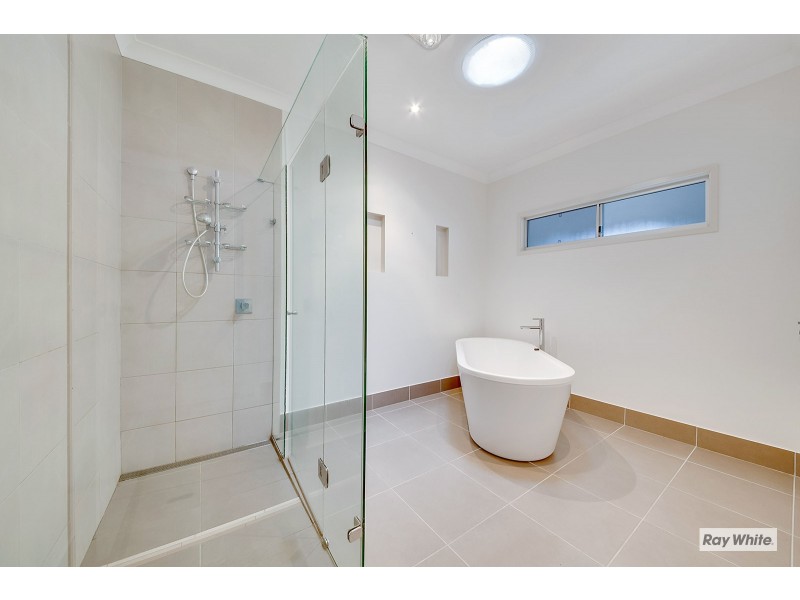 93 Pacific Heights Road, Pacific Heights QLD 4703