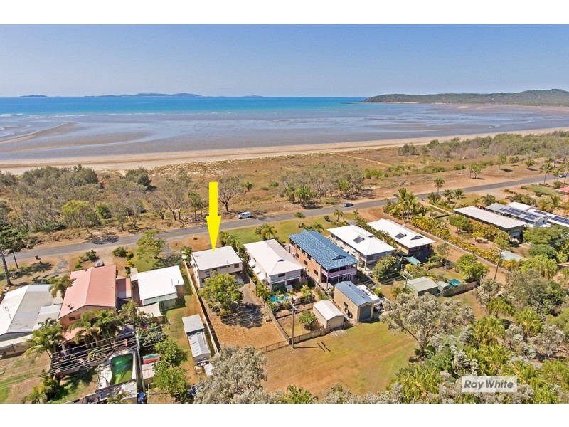886 Scenic Highway, Kinka Beach QLD 4703