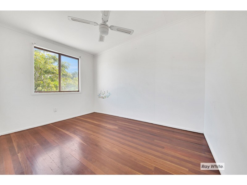 886 Scenic Highway, Kinka Beach QLD 4703