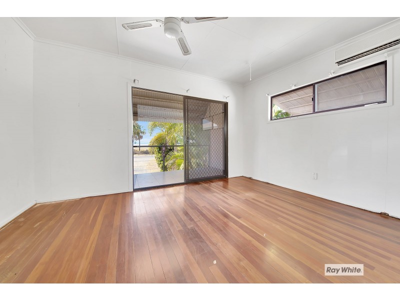 886 Scenic Highway, Kinka Beach QLD 4703