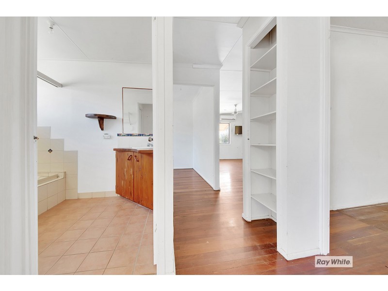 886 Scenic Highway, Kinka Beach QLD 4703