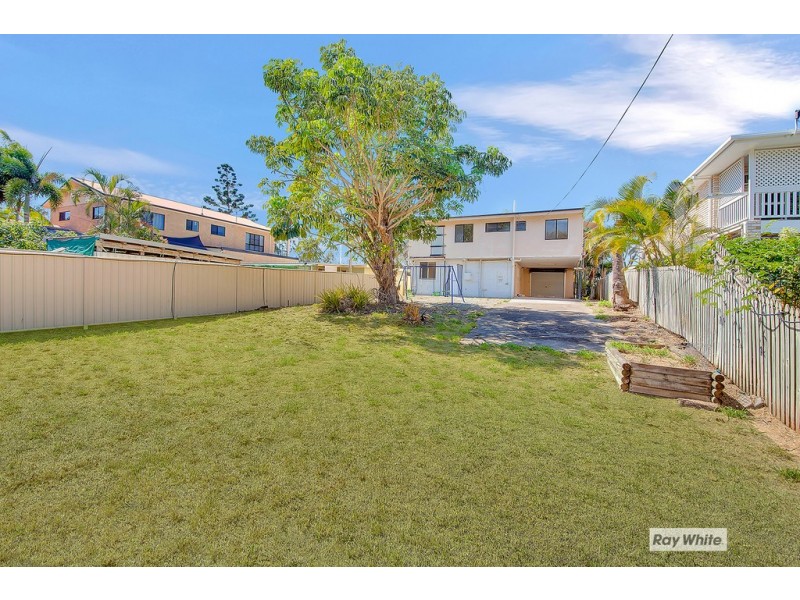 886 Scenic Highway, Kinka Beach QLD 4703