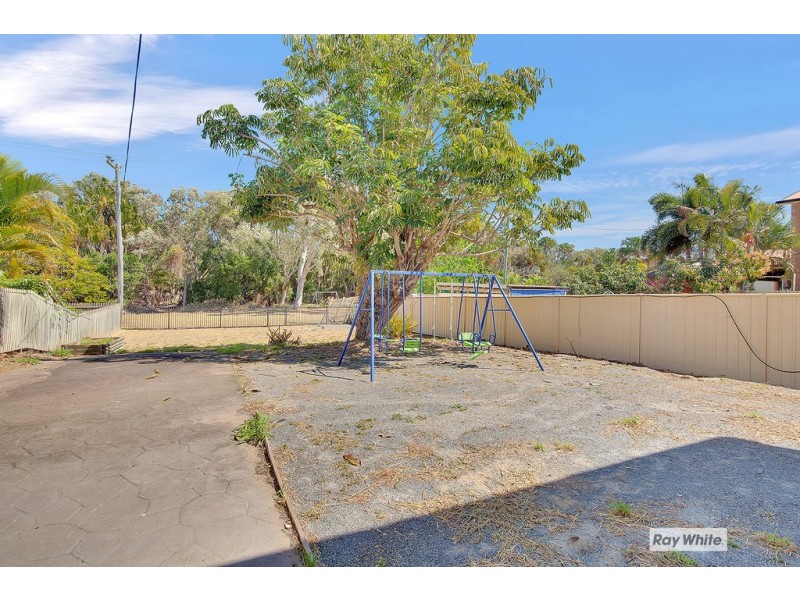 886 Scenic Highway, Kinka Beach QLD 4703