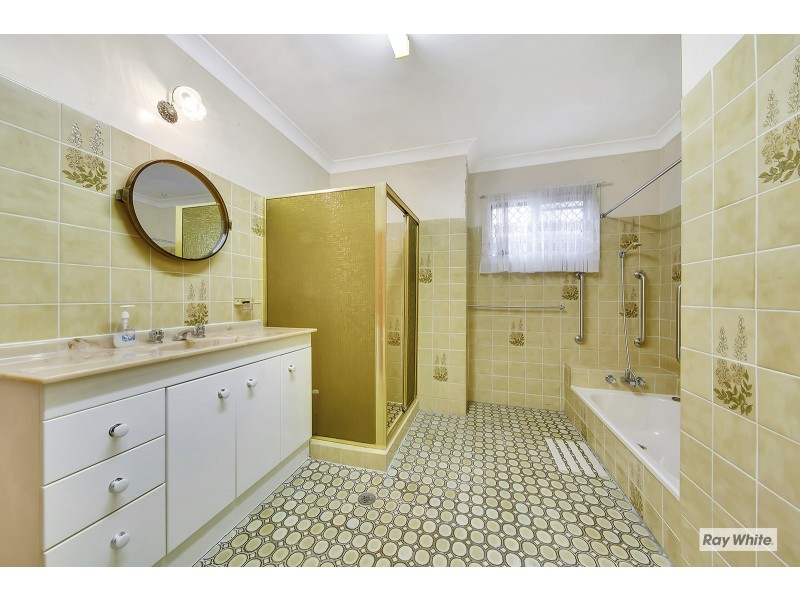 39 Wattle Grove TENANT APPROVED, Cooee Bay QLD 4703
