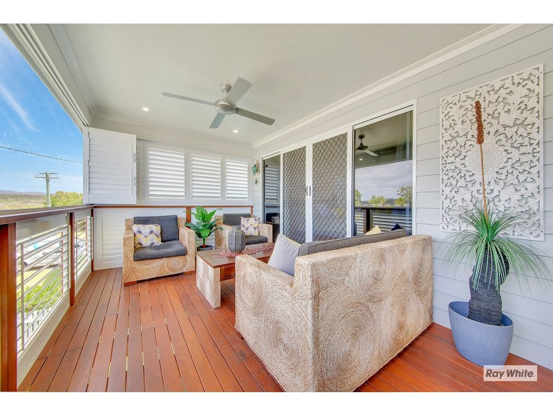 33 Pinnacle Street, Causeway Lake QLD 4703