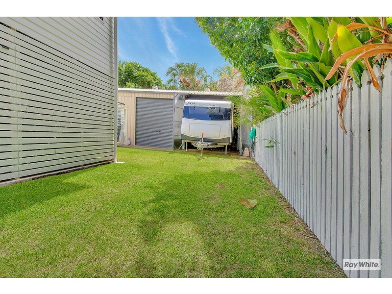 33 Pinnacle Street, Causeway Lake QLD 4703