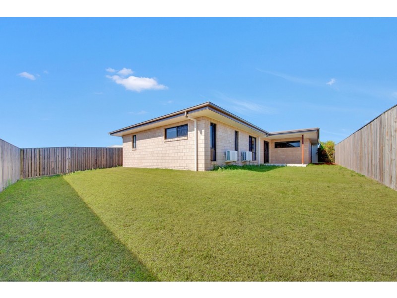 8 Kauri Way, Hidden Valley QLD 4703