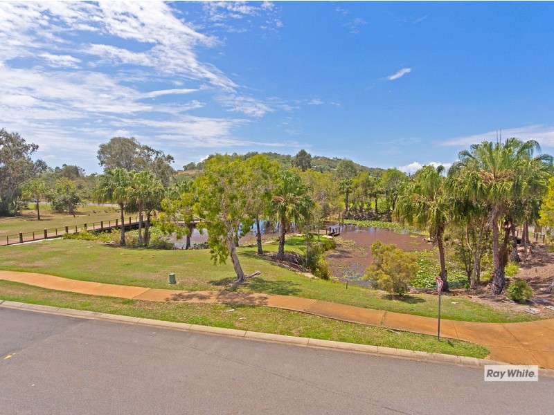 16 Lakeside Drive, Taroomball QLD 4703