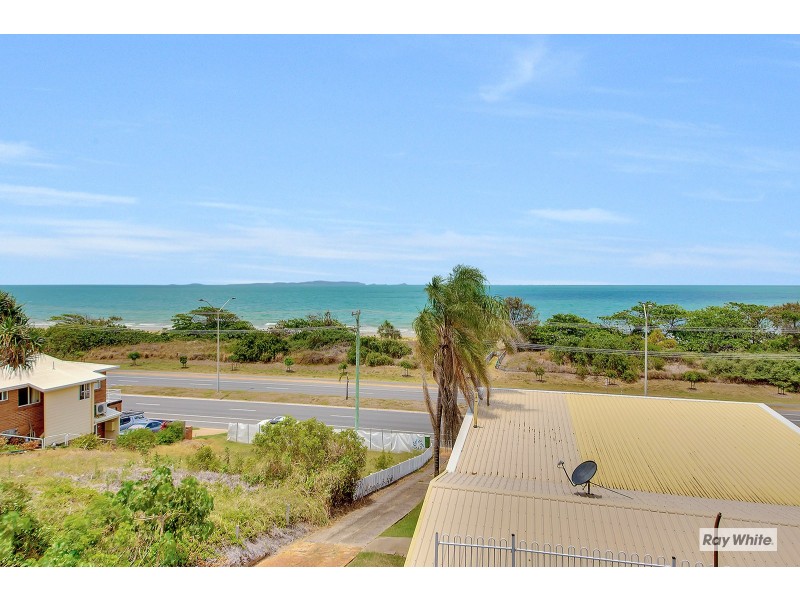 8/90 Farnborough Road, Yeppoon QLD 4703