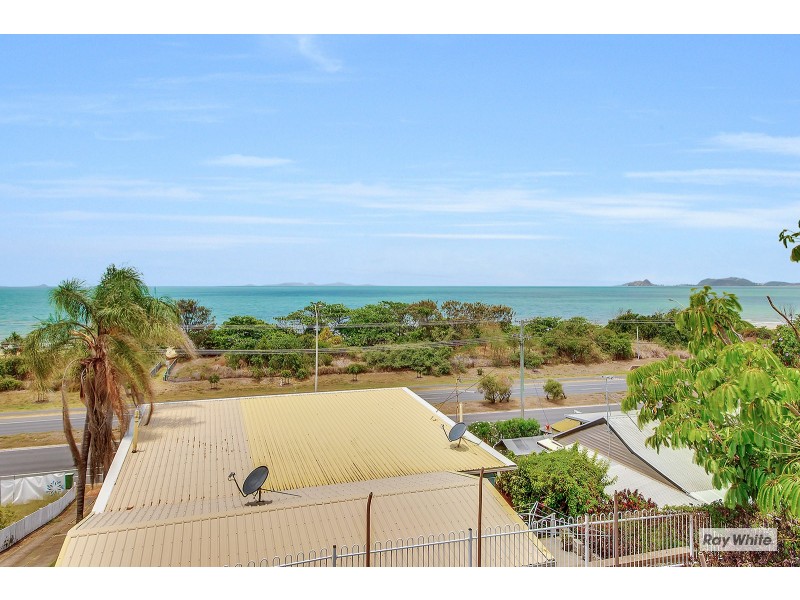 8/90 Farnborough Road, Yeppoon QLD 4703