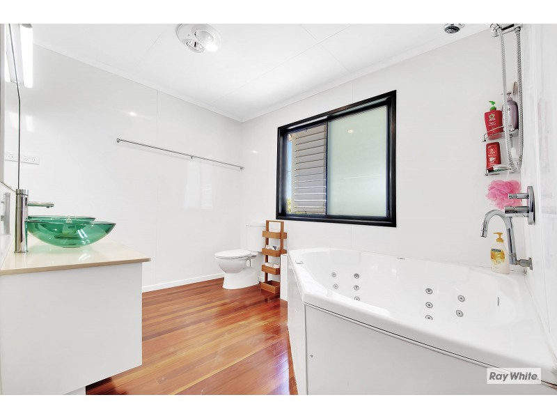 766 Scenic Highway, Kinka Beach QLD 4703