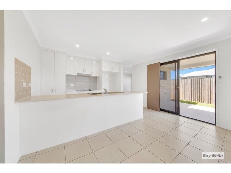 8 Kauri Way TENANT APPROVED, Hidden Valley QLD 4703