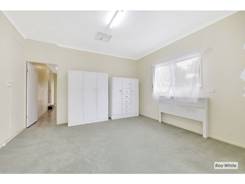 8 Arthur Street, Emu Park QLD 4710