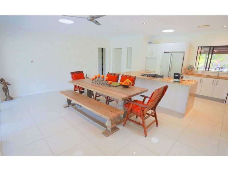 64 Palm Valley Road, Coowonga QLD 4702