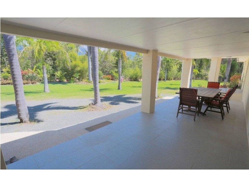 64 Palm Valley Road, Coowonga QLD 4702