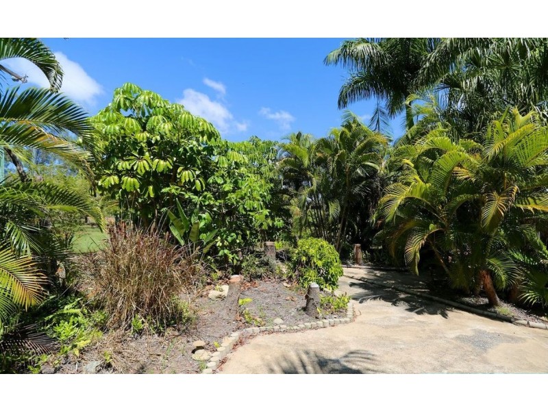 64 Palm Valley Road, Coowonga QLD 4702