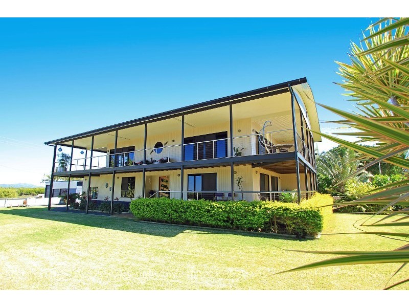 142 Schofield Parade TENANT APPROVED, Keppel Sands QLD 4702