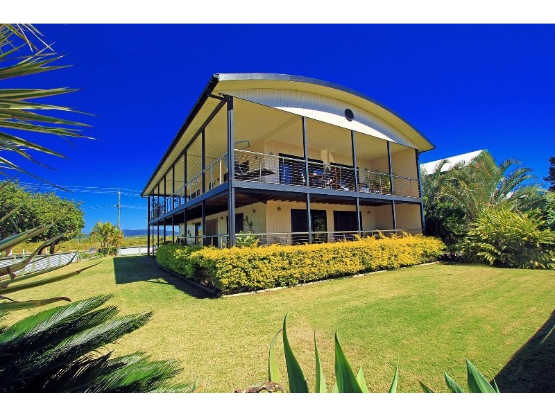 142 Schofield Parade TENANT APPROVED, Keppel Sands QLD 4702