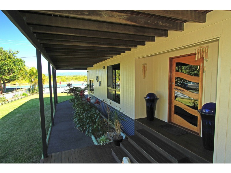 142 Schofield Parade TENANT APPROVED, Keppel Sands QLD 4702