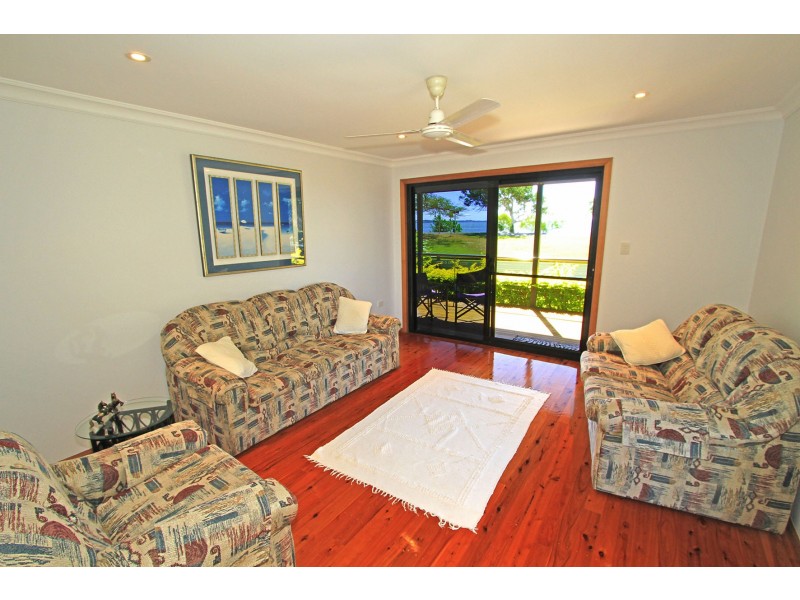 142 Schofield Parade TENANT APPROVED, Keppel Sands QLD 4702