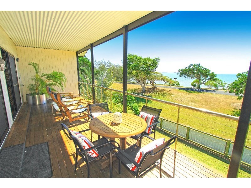 142 Schofield Parade TENANT APPROVED, Keppel Sands QLD 4702